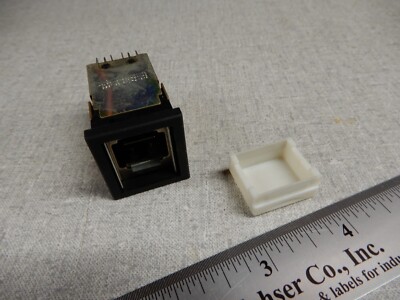 Switchcraft PL 1262 05 White Lighted Pushbutton Switch NOS Qty 1 Push Lite Switc