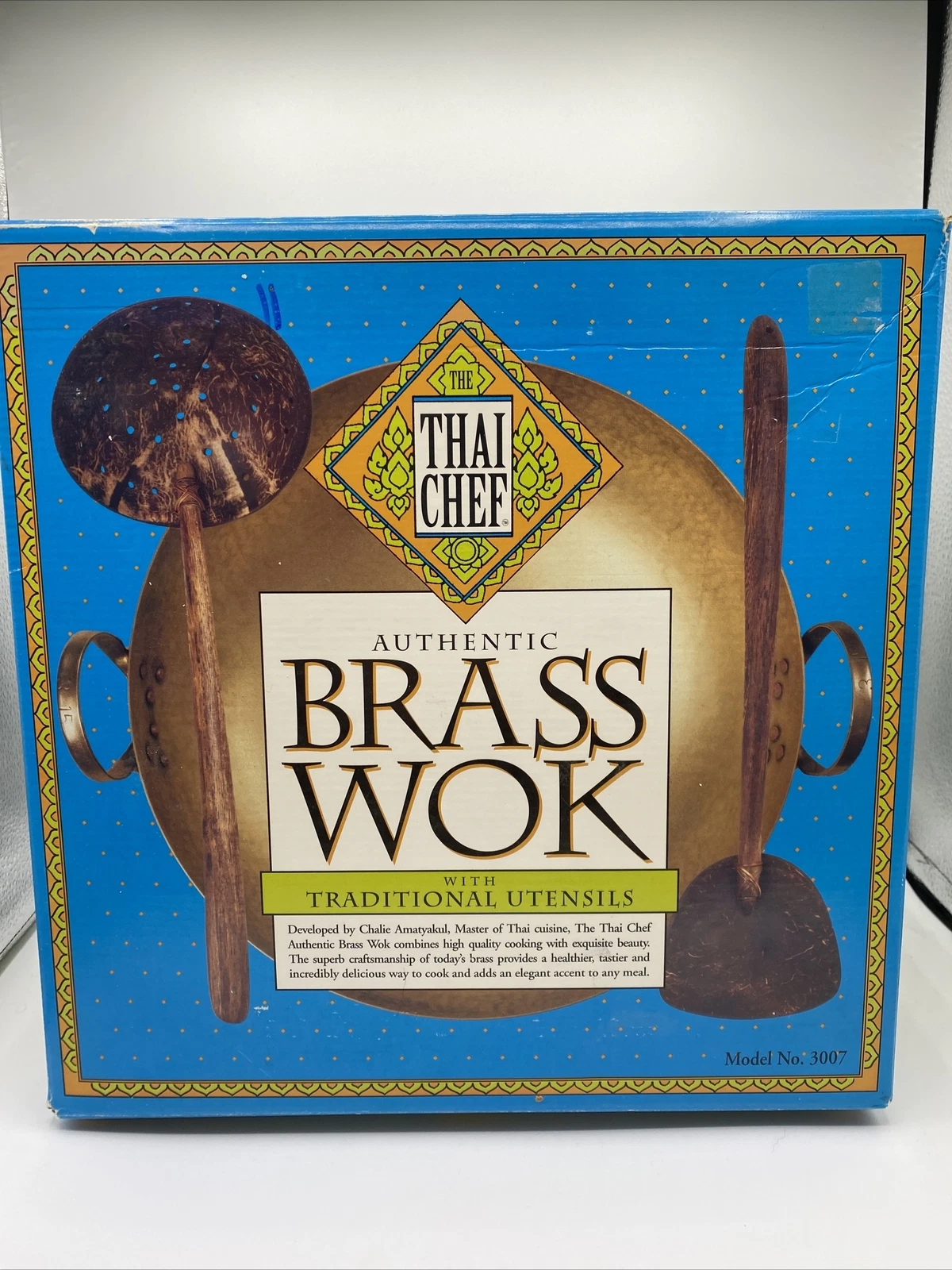 Thai Chef Traditional Brass Wok Pan Home Cooking Stand Utensil New in Box 12.75"
Opens in a new wind