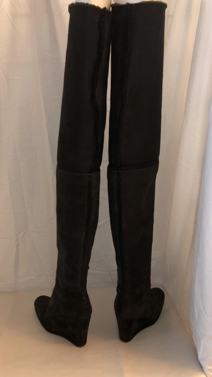 Shearling over hot sale the knee boots