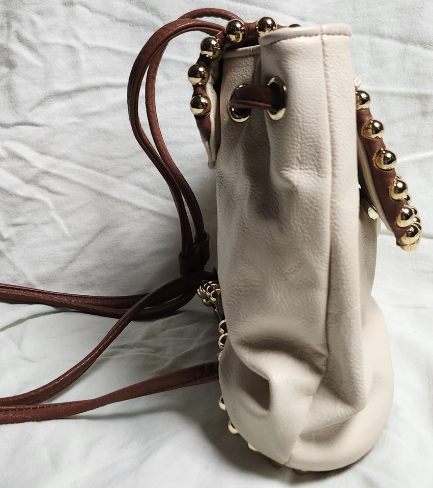 Mochila pequeña Big Buddha para mujer beige marrón Foto 4 de 4