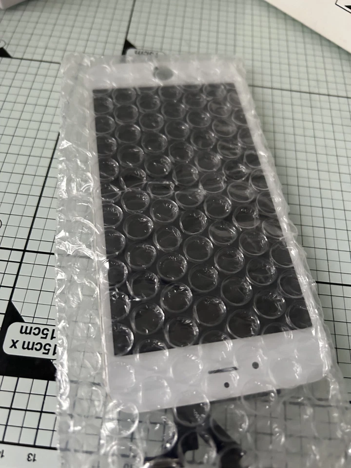 Box of 9 LCD Replacement Screen Touch Displays For iPhone 6 Plus White  £50 - Image 4 of 4