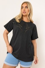 Image of Yours Curve Women's Plus Size Crochet Trim T-Shirt