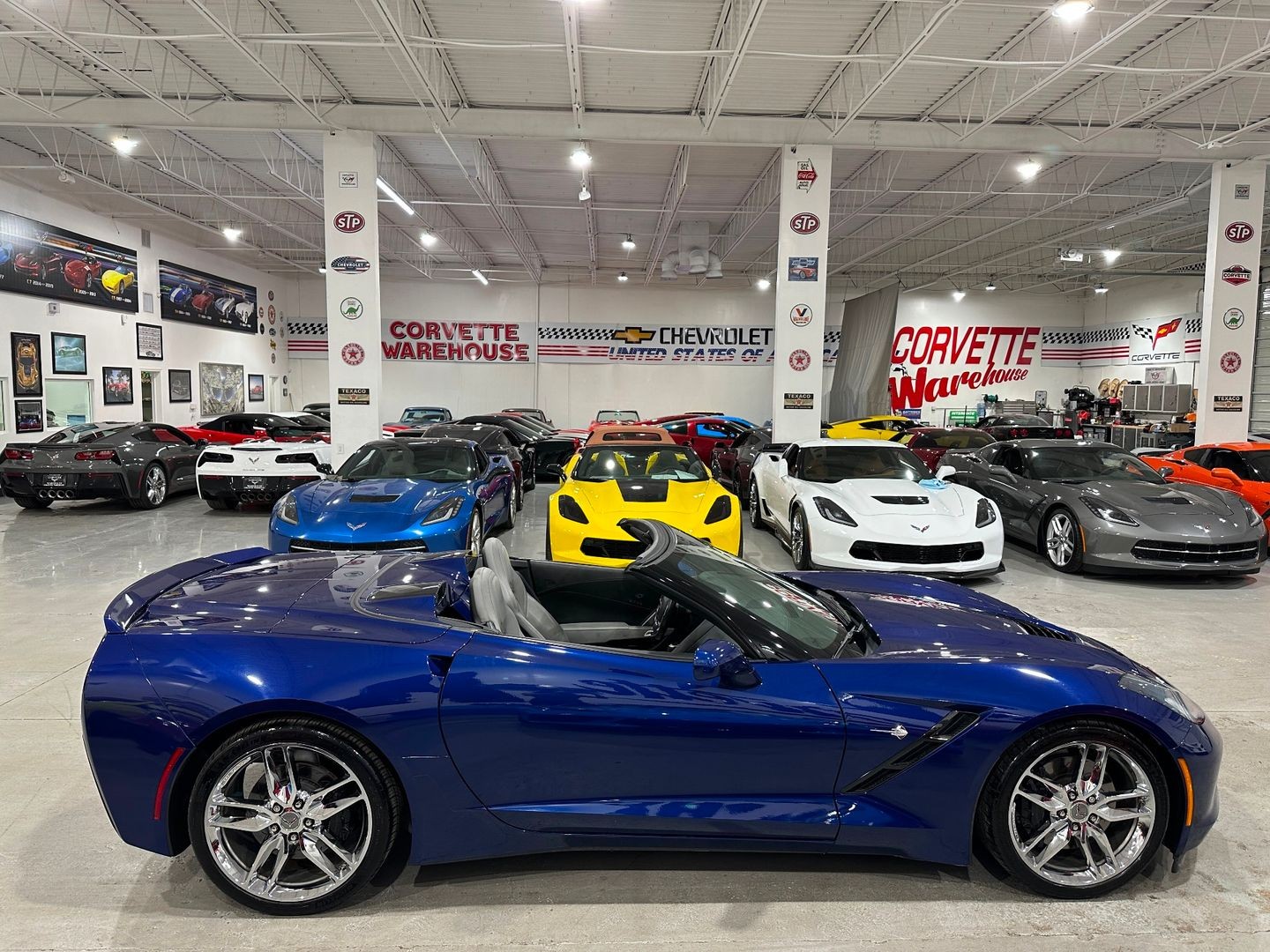 2017 [GTR] Admiral Blue Metallic Chevrolet Corvette   | C7 Corvette Photo 7