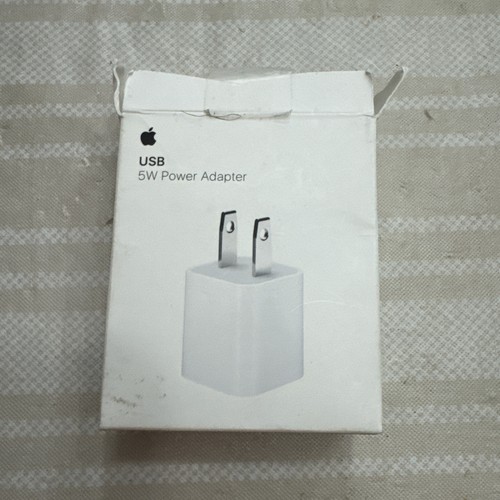Genuine Apple 5W USB Power Adapter A1385 MD810LL/A OEM iPhone Charger - Afbeelding 1 van 4