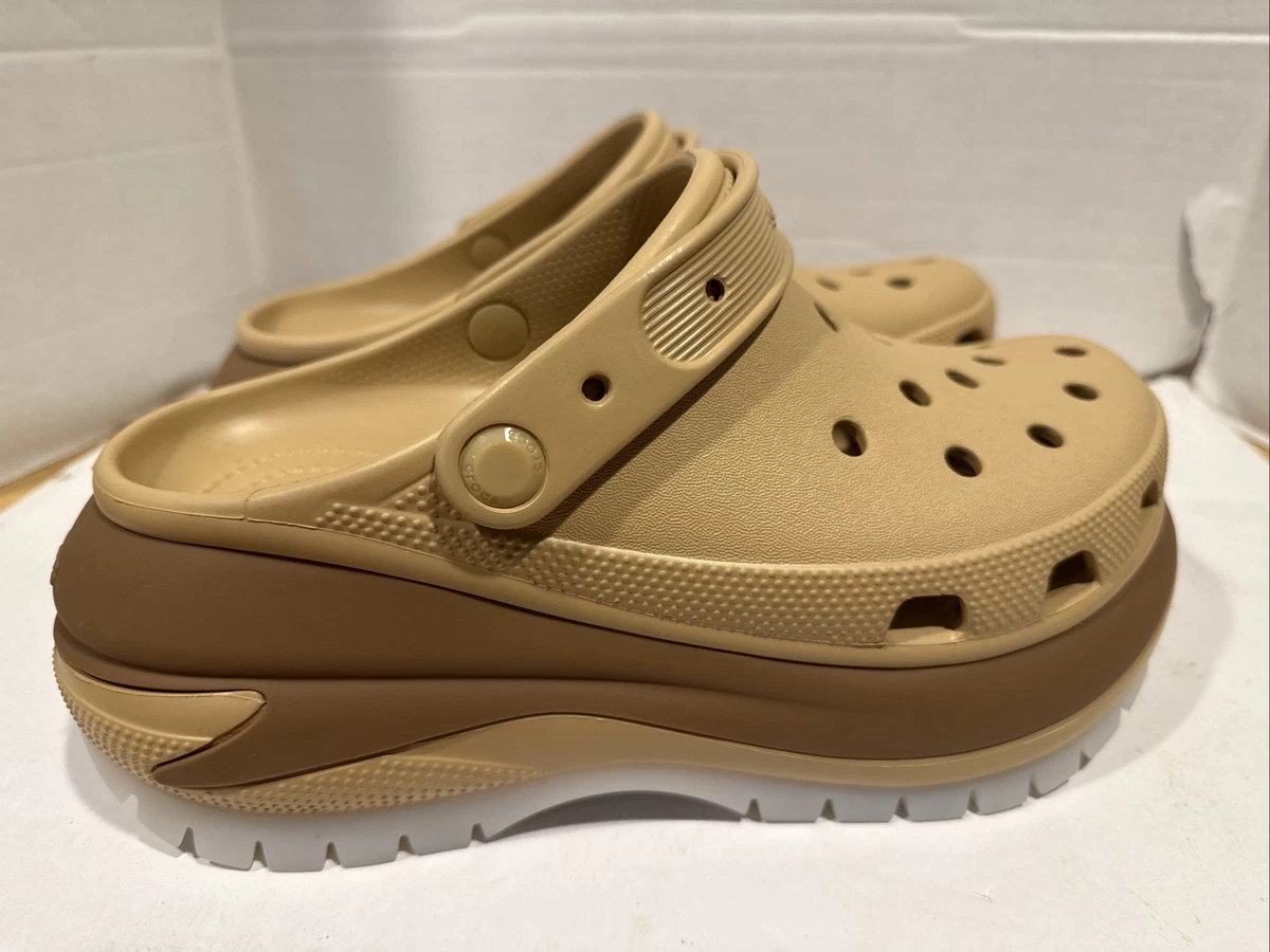 Crocs Classic Clog Tan Beige Mens 10 Womens 12 Slip On Shoes 10001-2DS NEW Crocs Classic Clog Slip-on Shoes Unisex Beige | Mercari main image 4