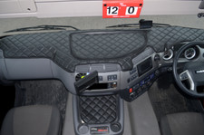  DAF CF EURO 6 - ECO LEATHER DASH MAT-BLACK