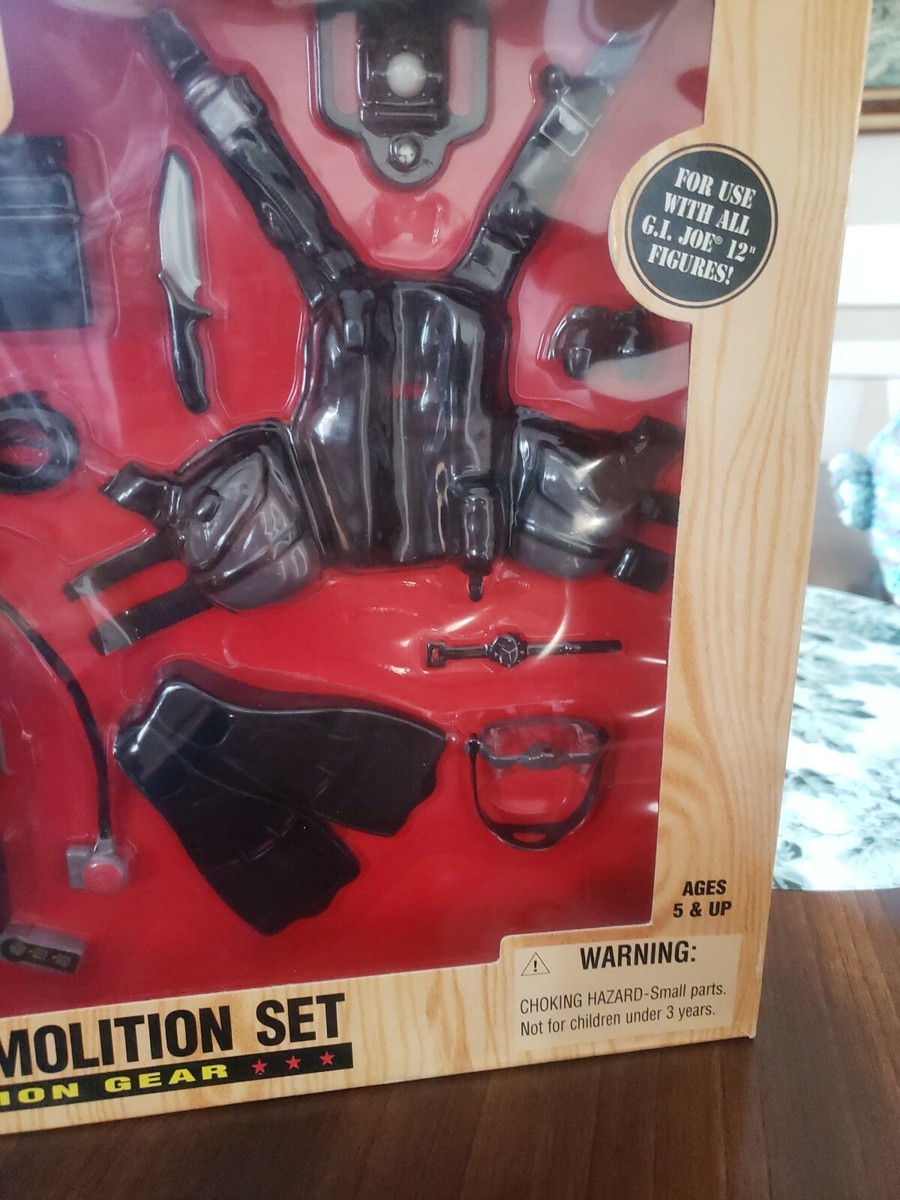その他 GIJOE UNDERWATER DEMOLITION SET GI JOE UNDERWATER DEMOLITION SET DELUXE MISSION GEAR NEW