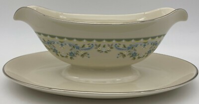 Pickard Tara Gravy boat & underplate 