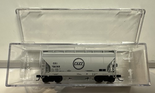 Tolva cubierta de 2 bahías Intermountain escala N Chicago y el este de Illinois #706369 | Condition: Used