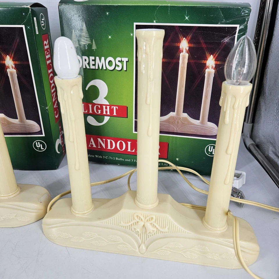 Juego de 2 bombillas eléctricas de ventana candelabro de 3 luces Foremost marfil C7 UL 3003C par Foto 3 de 4