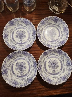 Arcopal France Honorine Set of 4 Coupe Salad Bowls 7 1/8''