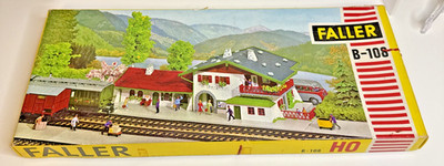 Vintage HO Faller B 108 Train Station Open Box Never Assembled