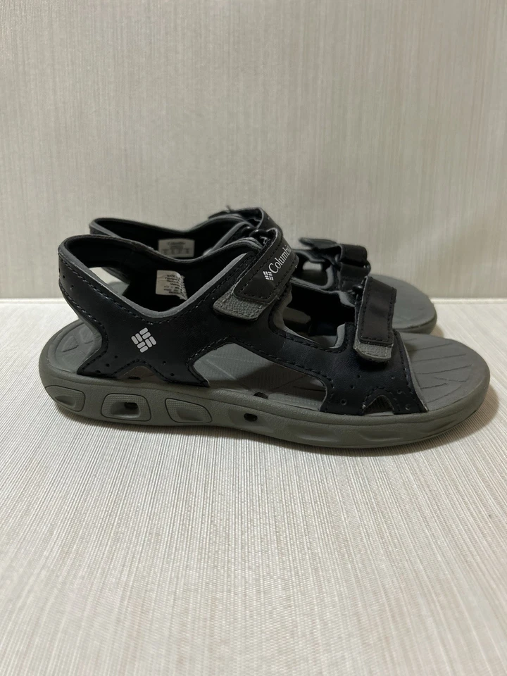 Columbia Techsun Vent Black Gray Adjustable Sandals Shoe Boys Youth Size 13 - Image 2 of 4