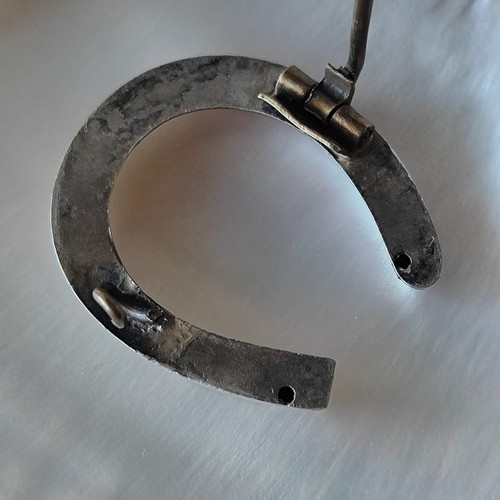 Vintage Silver Sterling brooch Horseshoe Europe Early 20th century 1.6 g - Picture 7 of 13