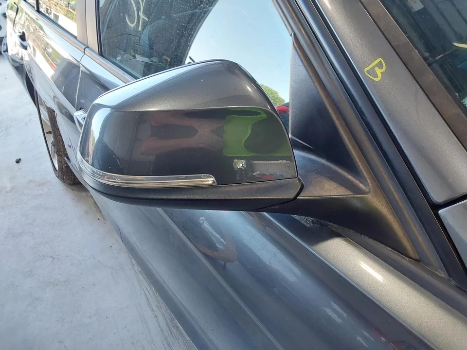 Used Right Door Mirror fits: 2014 Bmw 328I Power Sdn from 1/13 w/automatic rever Foto 2 de 4