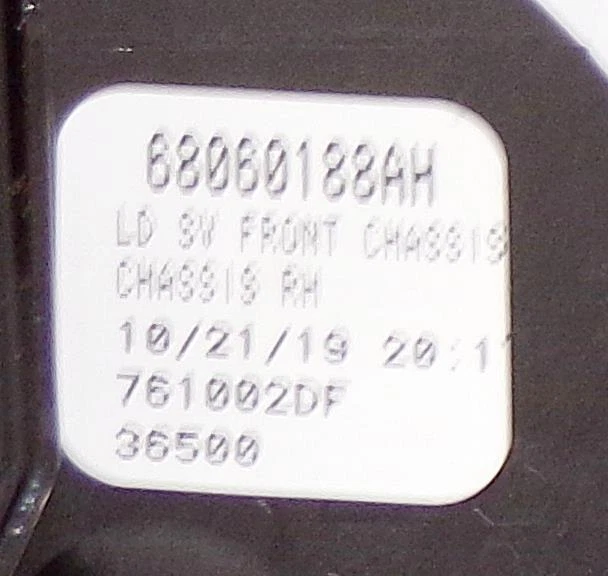 68060188AH Nuevo OEM Mopar Soporte de manija de puerta derecha para Dodge Charger 2011-2022 Foto 3 de 4