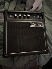 Kustom Amp cord included
