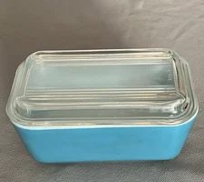 Vintage Pyrex Blue Refrigerator Dish 502-C With Ribbed Lid - Casserole
