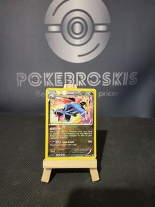 Pokemon TCG - Salamence 64/101 - Reverse Holo Card - Plasma Blast