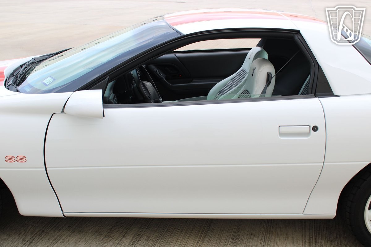 1997 Chevrolet Camaro for sale in Houston Texas