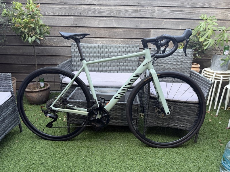 Canyon Endurace 7 AL Mint green Medium Bike
