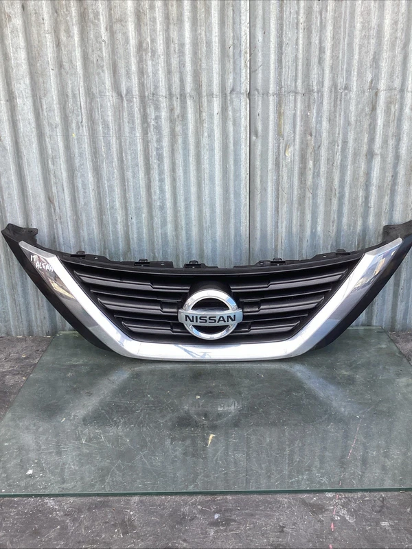 2016-2018 NISSAN ALTIMA FRONT UPPER GRILLE CHROME OEM 62310-9HS1A