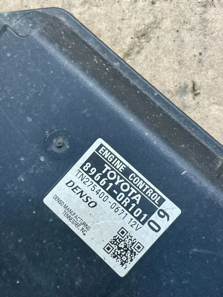 Módulo de control electrónico del motor Toyota Rav4 2009 a 2011 OEM ECU ECM T7436 DG Foto 4 de 4