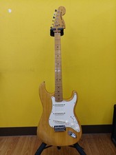 Guitare électrique FENDER MEXICO CLASSIC SERIES 70S STRATOCASTER