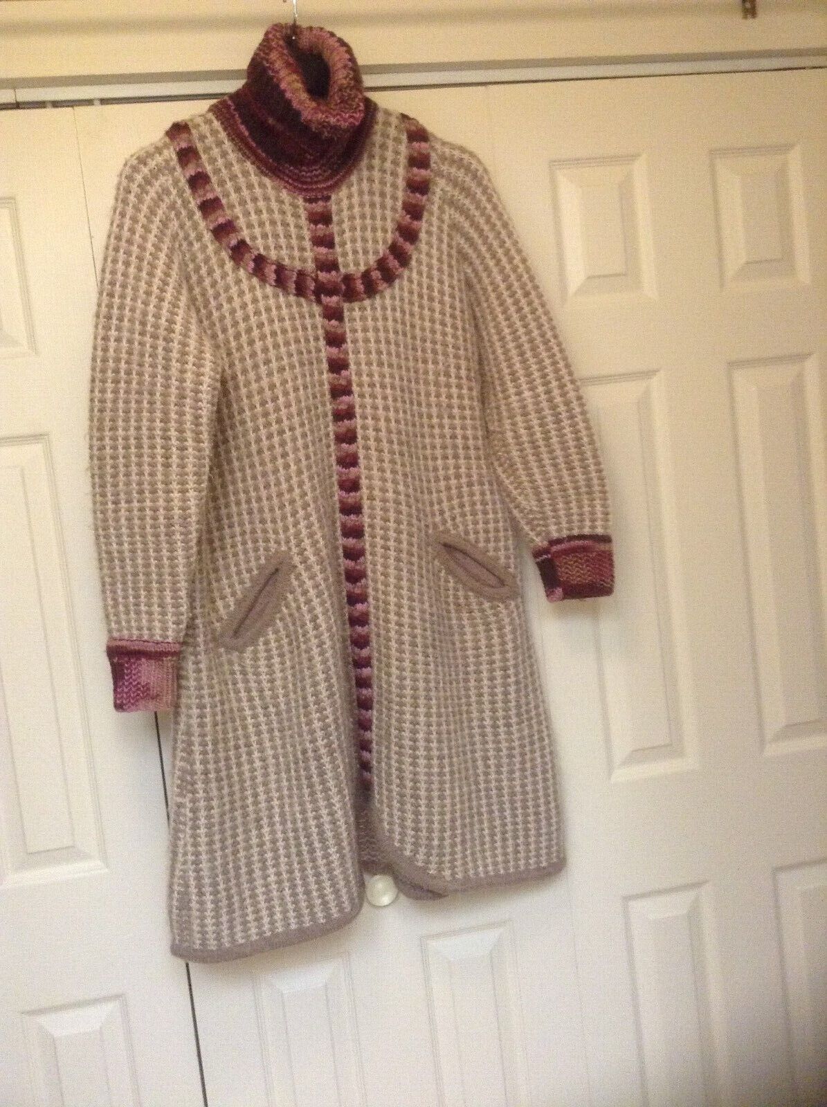 Handmade Women  100% Wool Sweater Mock Neck LONG … - image 8