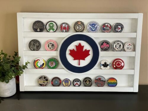 Royal Canadian Air Force Challenge Coin Holder | Wall Mount | RCA | Law Enforce - 第 1/8 張圖片