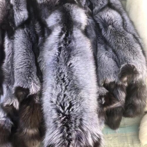 1x Tanned Silver Fox Skin Fur Pelts Soft Dense Real Leather Hides 39-47 inch - Picture 1 of 19