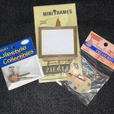 Lot of Miniature Art Supplies Mini Frame Artist Magazine Pencils Holder Pallet