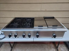 Thermador 48" Rangetop 4 Burner and Griddle Stainless