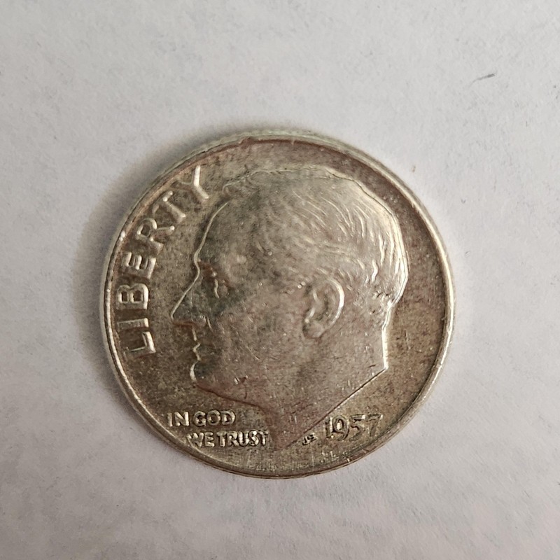 1957 D Roosevelt Dime 90% Silver EF 40