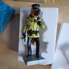 Robert Harrop DP192 German Shepherd Crime Fighter Figurine Police Officer