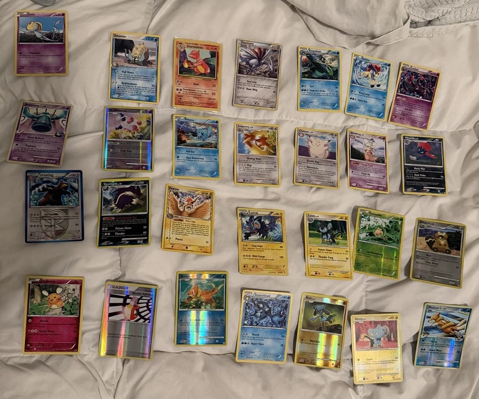LOT OF 28 Vintage Pokémon TCG MIX OF HOLOS AND RARES 1996-2013 2-4 VALUE EACH  - Image 2 of 4