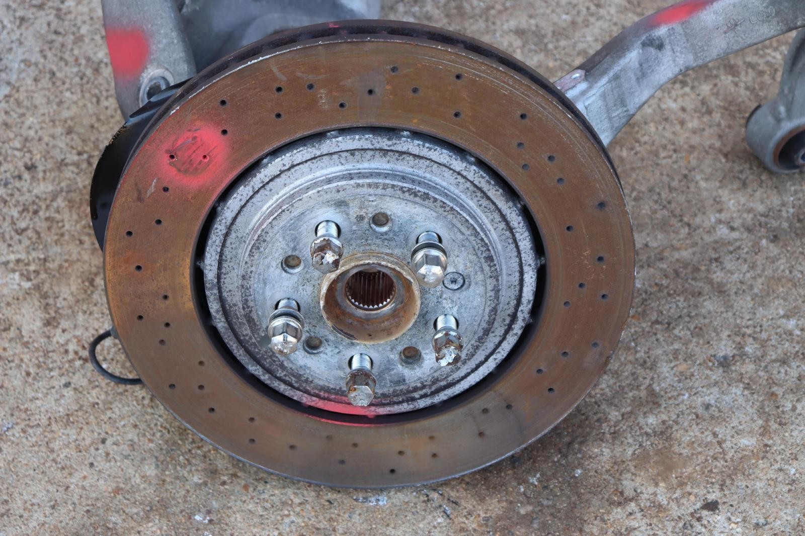 2014-2020 MASERATI QUATTROPORTE AWD FRONT RIGHT SPINDLE KNUCKLE HUB ASSY OEM