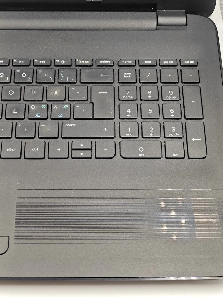 HP Notebook 15-ba001no AMD A6-7310 4GB RAM, Sin SSD, 15.6" HD - Imagen 4 de 4