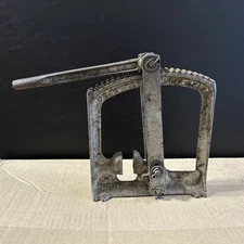 Vintage Cast Iron C E Potter Adjustable Nutcracker Sapulpa OK