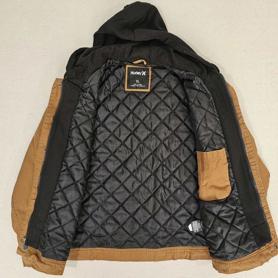 Chaqueta de camionero Hurley para hombre con capucha marrón acolchada negra X-grande usada Foto 4 de 4