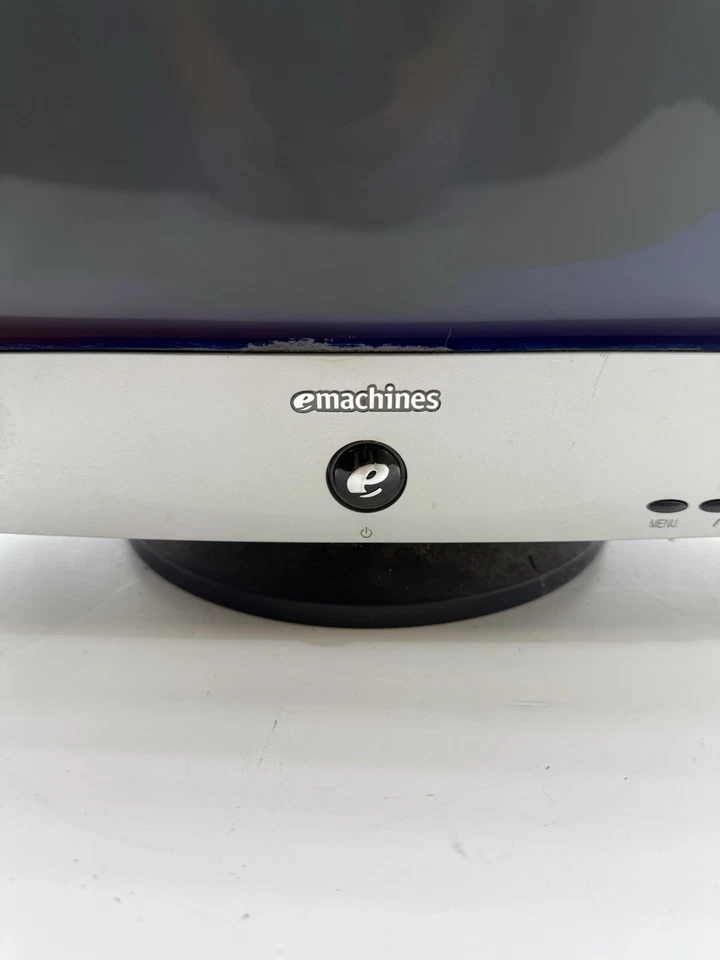 eMachines 786N 17 inch CRT PC Monitor eView 17F3 - WORKS - Image 2 of 4