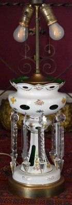 ANTIQUE CZECH CUT-TO-CLEAR WHITE EMERALD GREEN LUSTRE CONVERTED TO TABLE LAMP