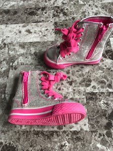childrens glitter converse