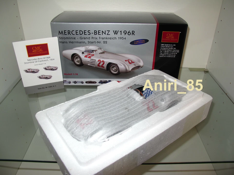 1:18 CMC M-128C Mercedes-Benz W196R Streamline #22 Hans Herrmann GP France 1954 - Image 4 of 4
