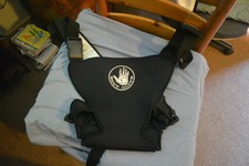 body glove baby carrier
