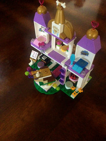 LEGO Disney: Palace Pets Royal Castle (41142) W/INSTRUCTIONAL MANUAL 100% COMPLE