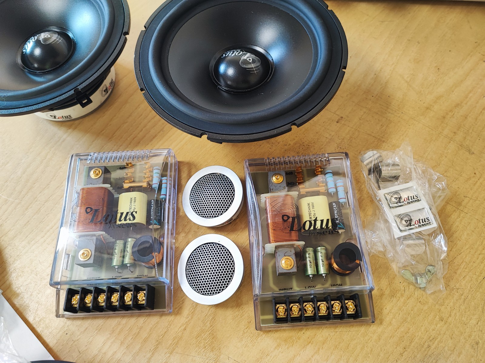 Old School 2-Wege Lautsprecher Set SEAS Lotus Bnib - NOS komplett mit Zubehör