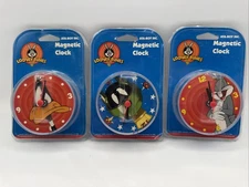 MARVIN MARTIAN BUGS BUNNY DAFFY DUCK LOONEY TUNES ATA-BOY MAGNETIC CLOCK NEW