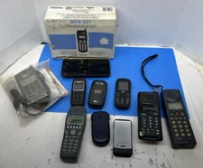 Lot of 11 Vintage Cell Phones *Untested* Parts/Repair Razor Alcatel AT&T LG Noki