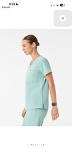 figs scrubs set coral XXS catarina top and XX...